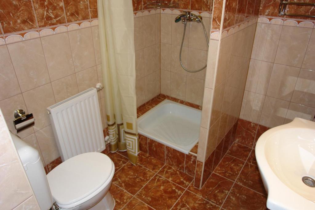 Holdlux Apartmanok Шарвар Номер фото
