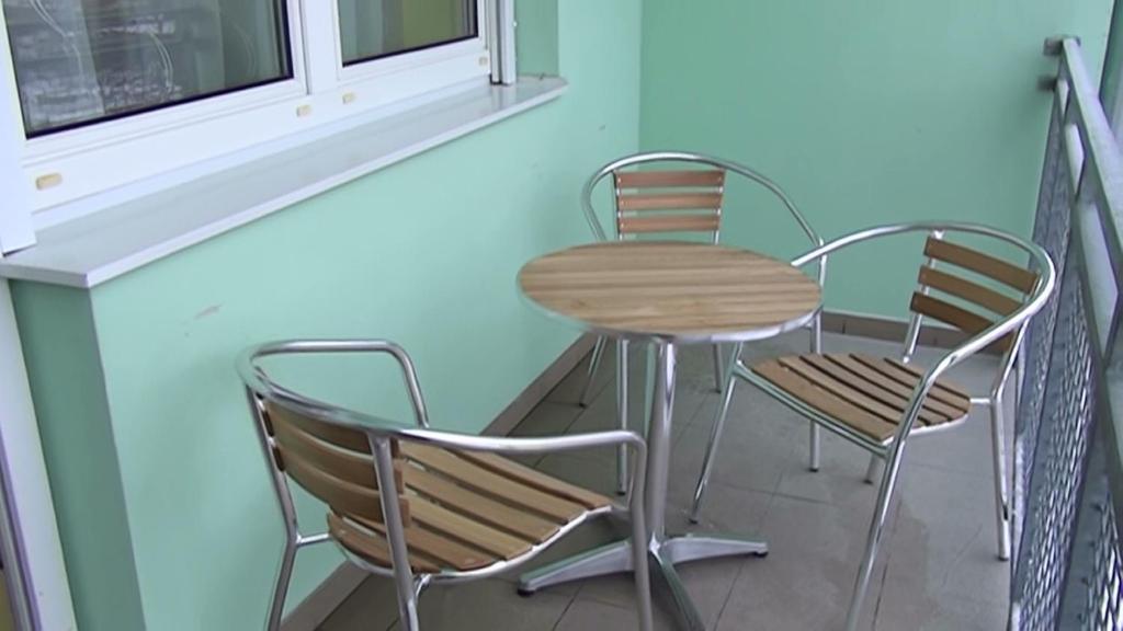 Holdlux Apartmanok Шарвар Номер фото